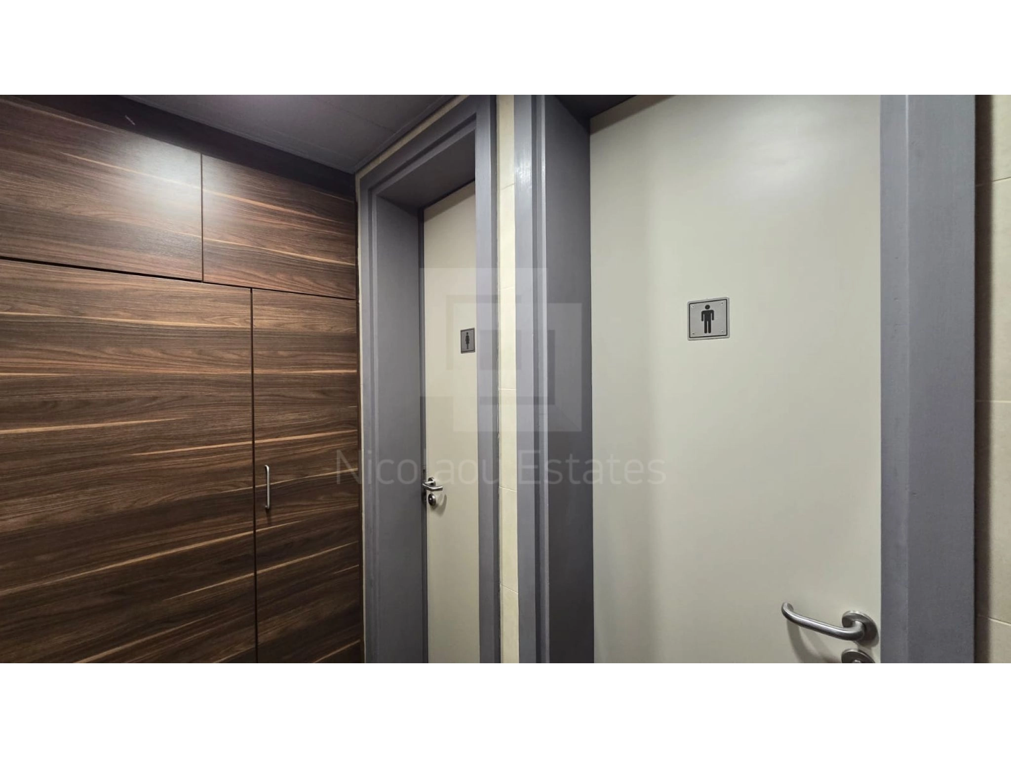 518m² Office for Rent in Limassol District