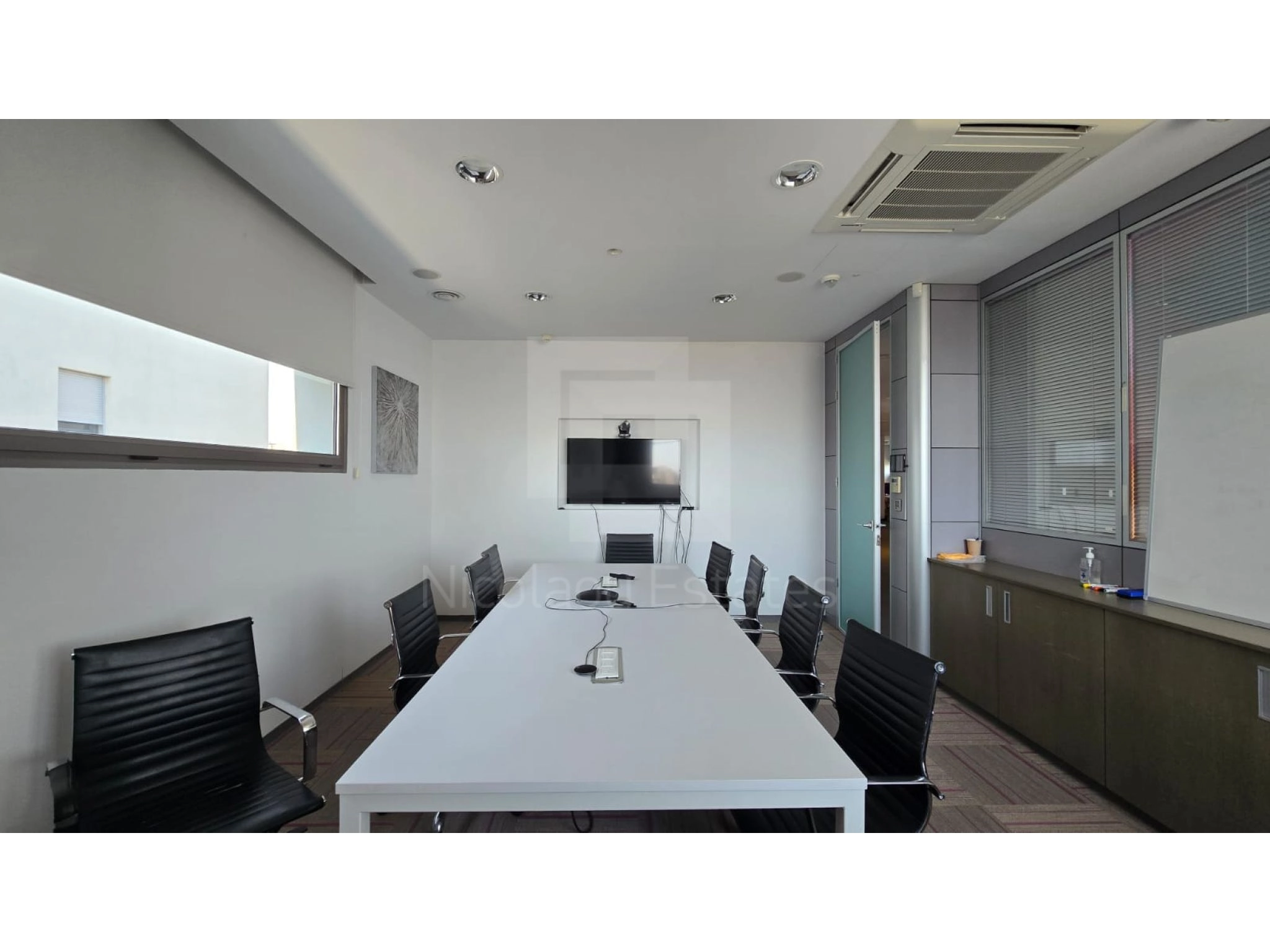259m² Office for Rent in Limassol District
