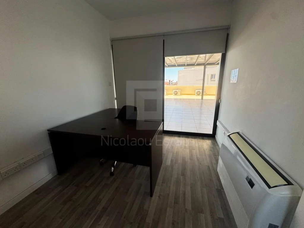 340m² office for rent in Limassol District photo 6