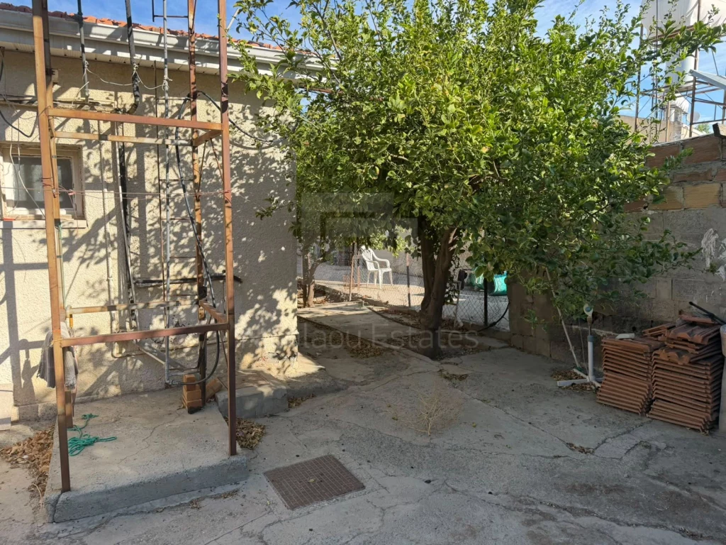 237m² plot for sale in Kaimakli, Nicosia photo 3