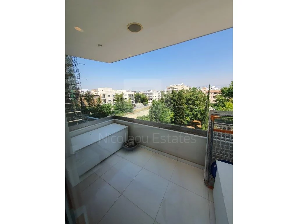 2-bed furnished apartment for rent near Dasoudi beach photo 3