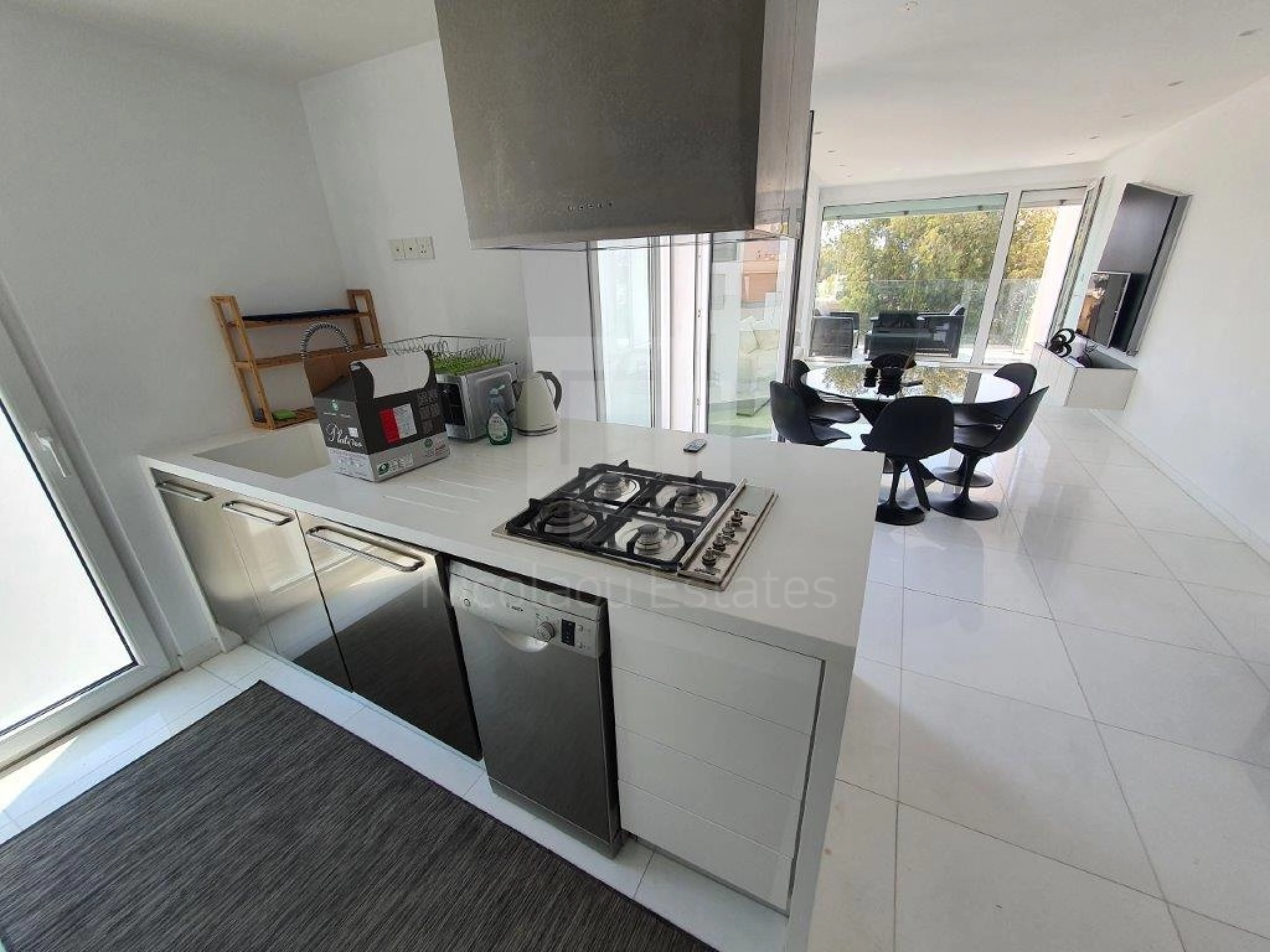 2 Bedroom Apartment for Rent in Limassol District