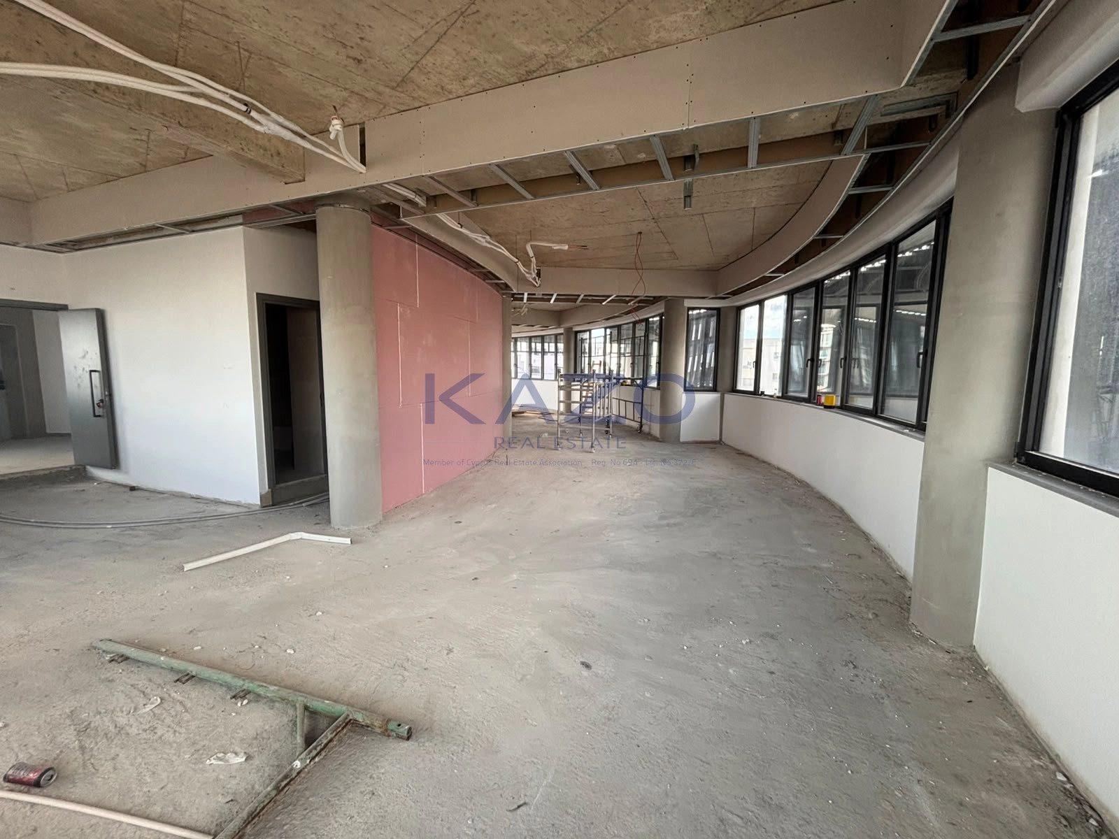 1067m² Building for Rent in Limassol – Mesa Geitonia