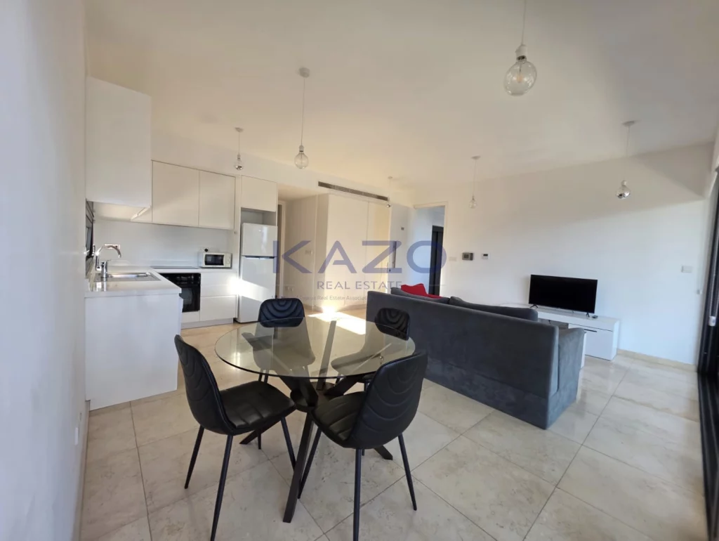 2-bed apartment for rent in Neapolis, Limassol photo 4