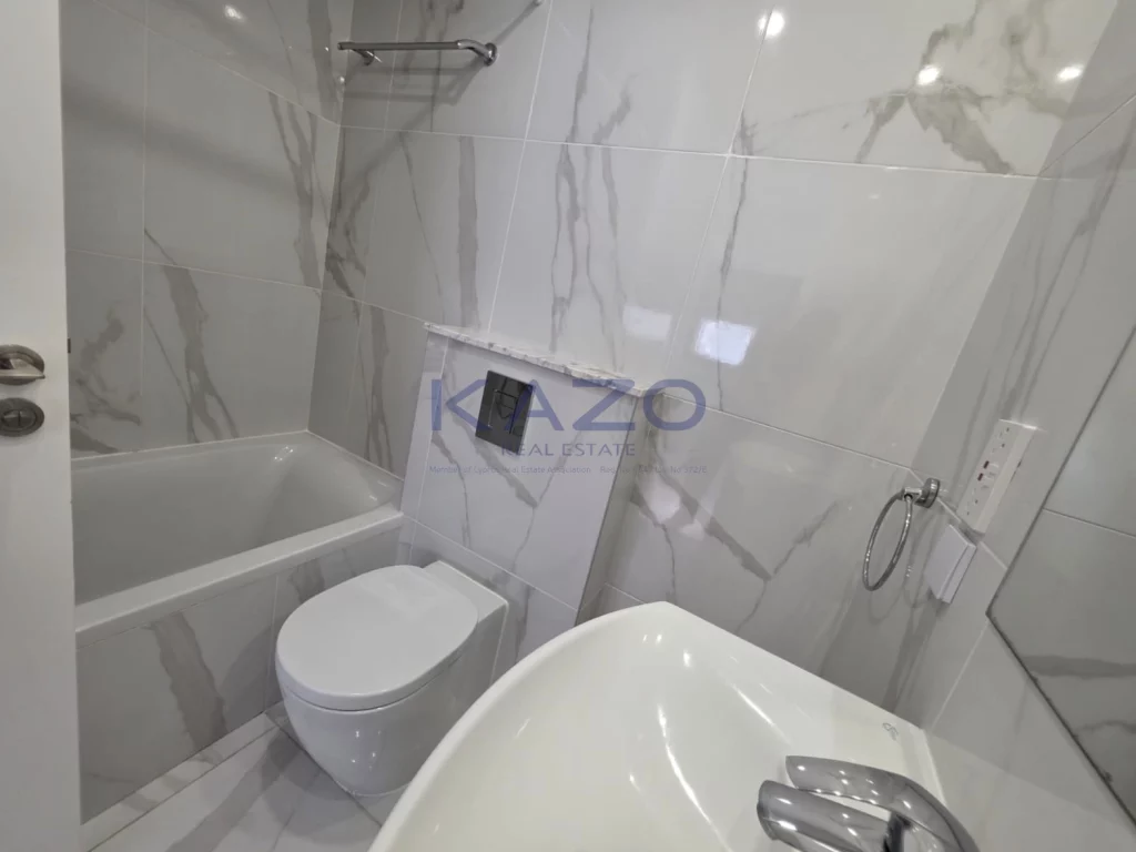 2-bed apartment for rent in Neapolis, Limassol photo 7