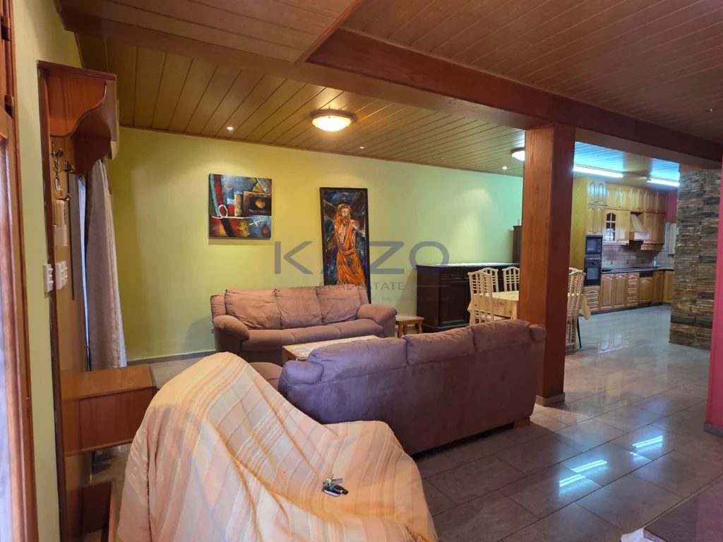 2-bedroom semi-detached house for rent in Agios Ioannis photo 3