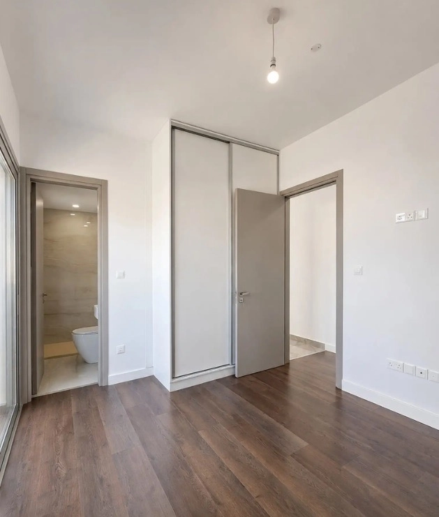 Brand-new 2-bed apartment with covered parking in Katholiki photo 4