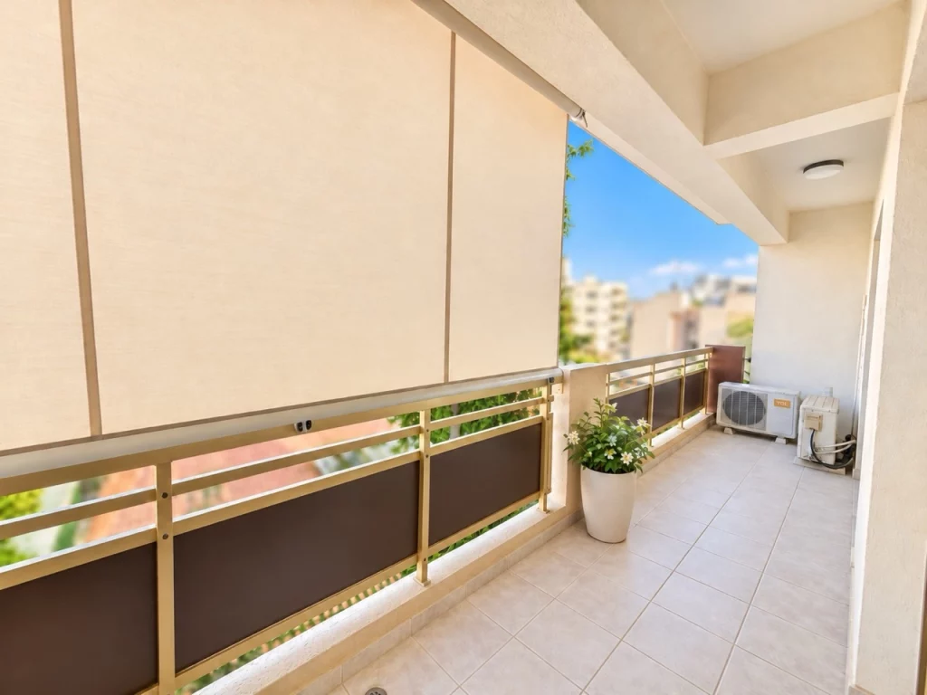 2-bed apartment with balcony in Lykavitos, Nicosia photo 3