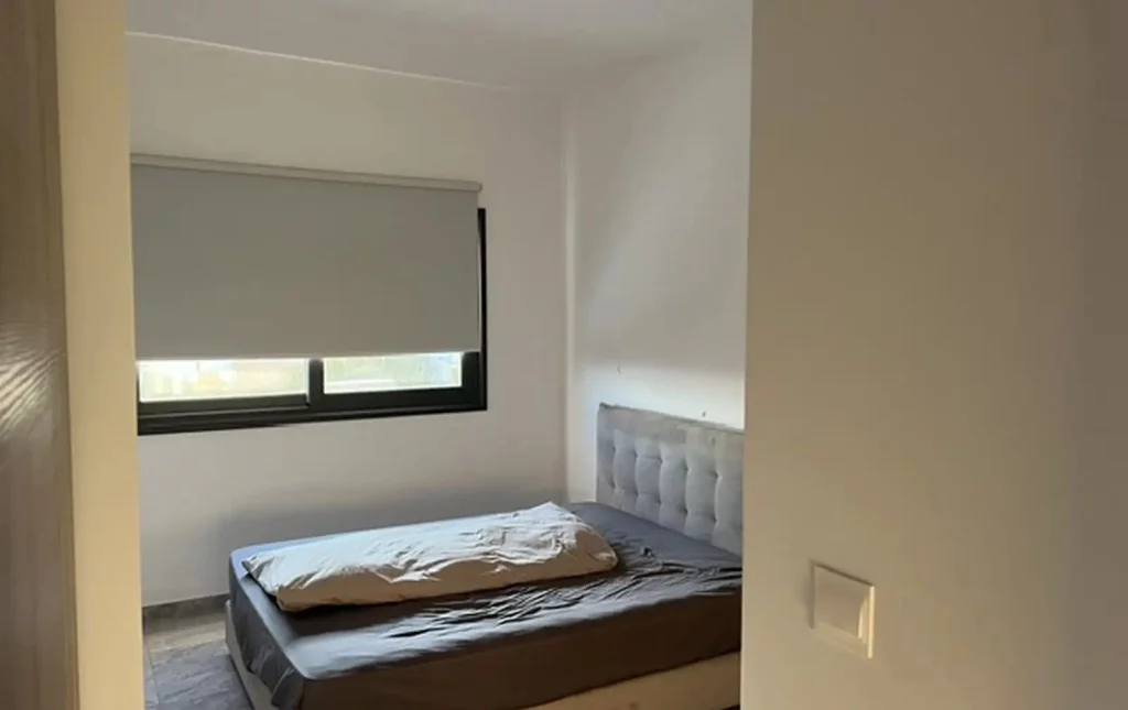 3-bed furnished apartment with balcony in Kato Polemidia photo 5