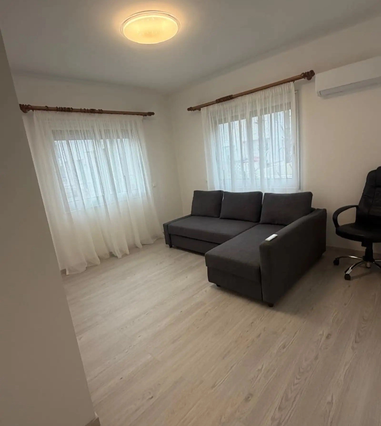 3 Bedroom Apartment for Rent in Agios Tychonas, Limassol District
