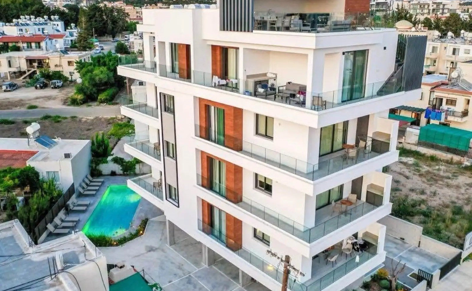 3 Bedroom Apartment for Rent in Paphos – Universal