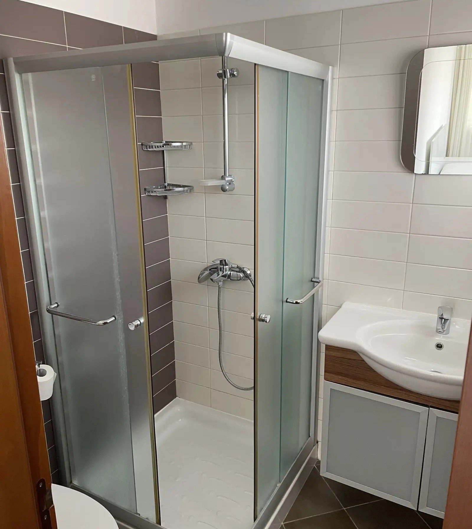 4 Bedroom Apartment for Rent in Engomi, Nicosia District