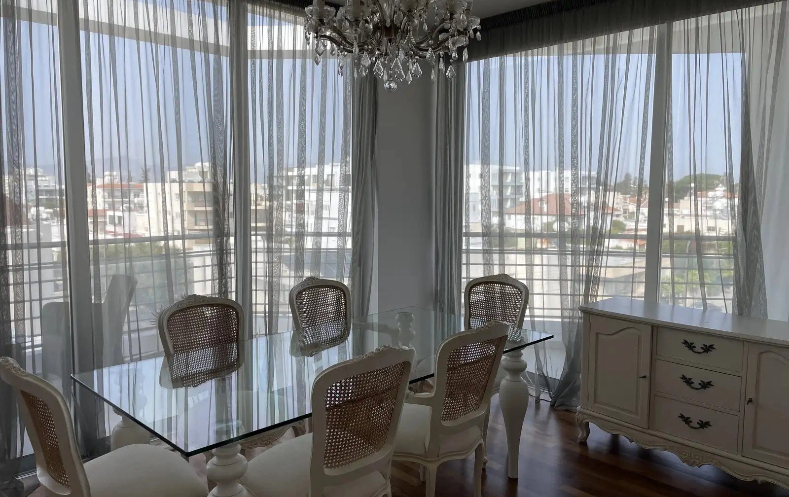 4 Bedroom Apartment for Rent in Engomi, Nicosia District