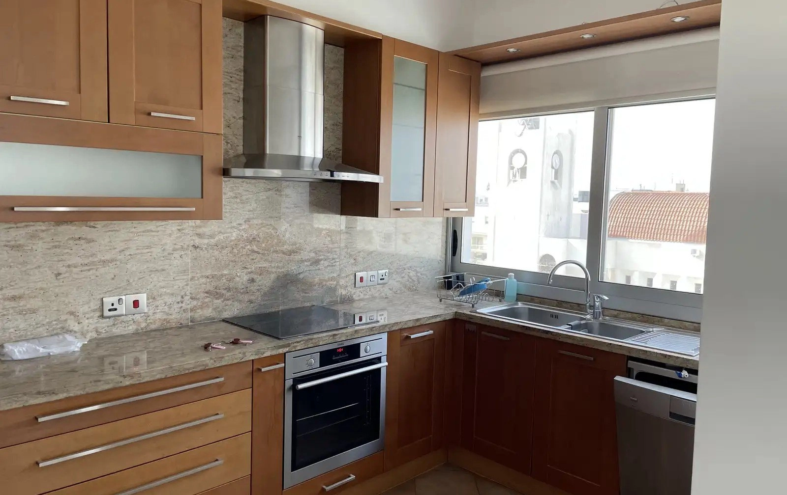 4 Bedroom Apartment for Rent in Engomi, Nicosia District
