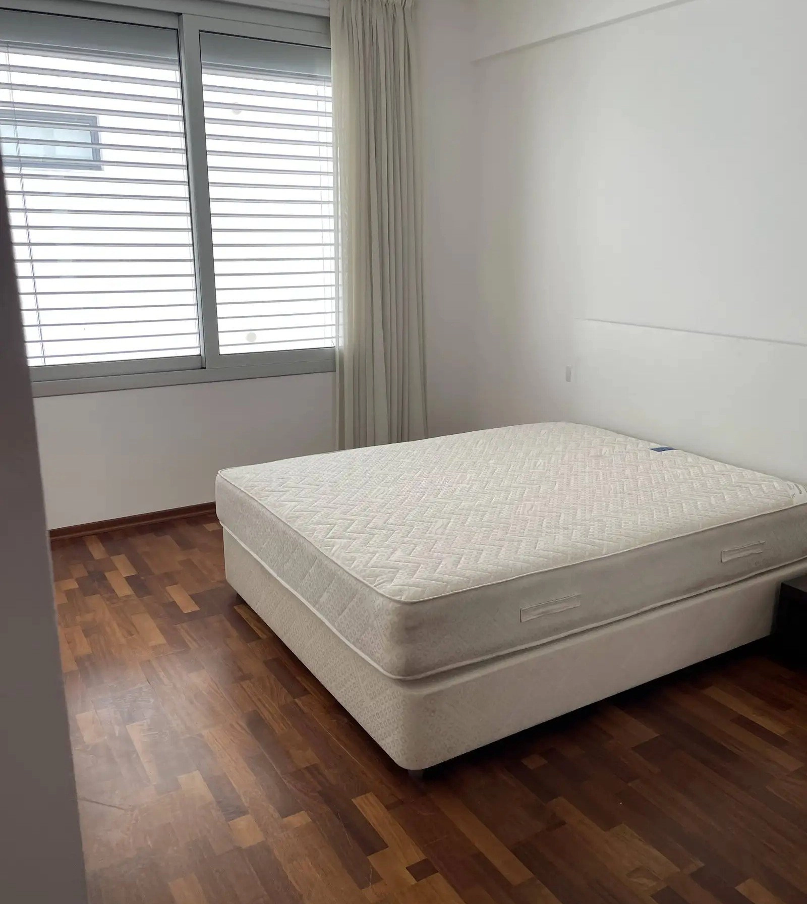 4 Bedroom Apartment for Rent in Engomi, Nicosia District