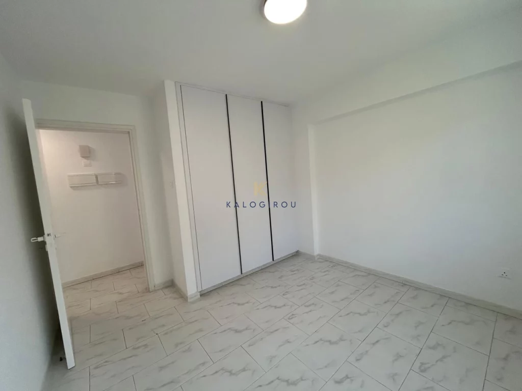 3-bed renovated apartment in Mc Donalds Drive Thru area, Larnaca photo 6
