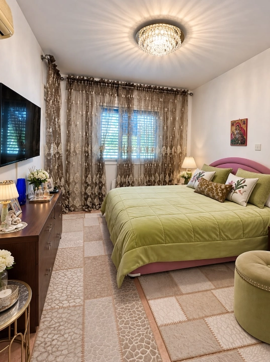 4-bed townhouse near the beach in Kato Paphos photo 12