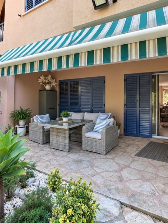 4-bed townhouse near the beach in Kato Paphos photo 3
