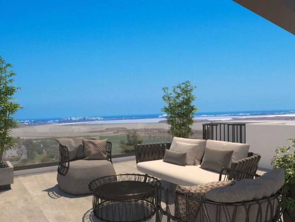 1-bed penthouse apartment with balcony in Kamares, Larnaca photo 2