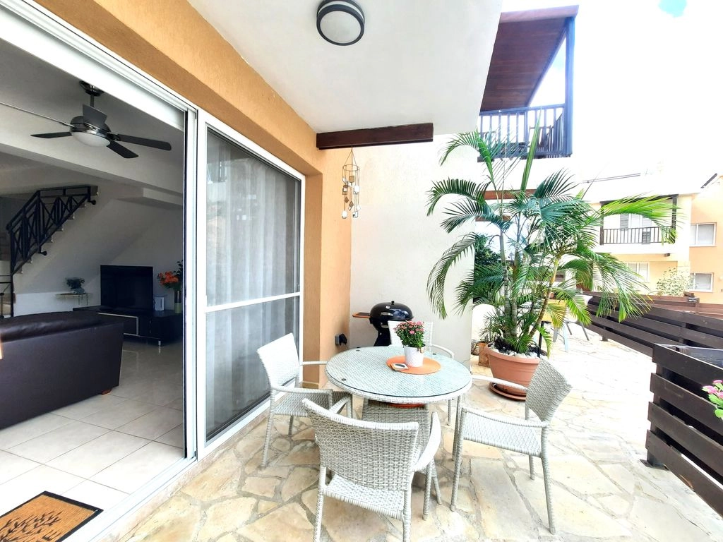 2-bed townhouse with communal pools in Argaka photo 14