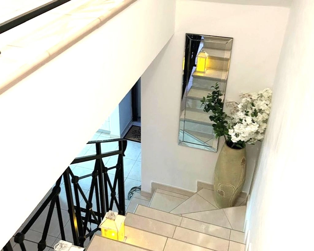 2-bed townhouse with communal pools in Argaka photo 17