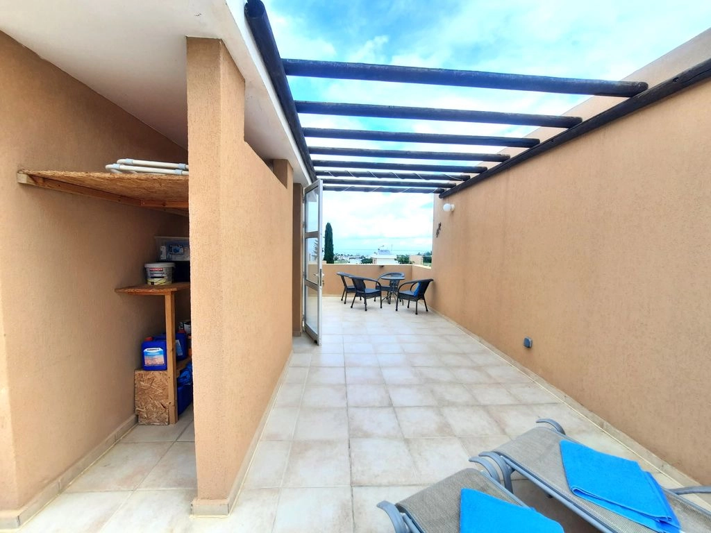 2-bed townhouse with communal pools in Argaka photo 31