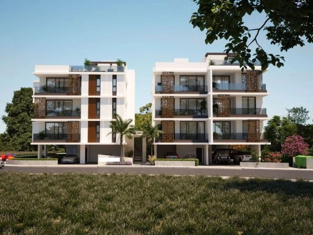 3-bed penthouse with roof terrace in Kamares, Larnaca photo 19