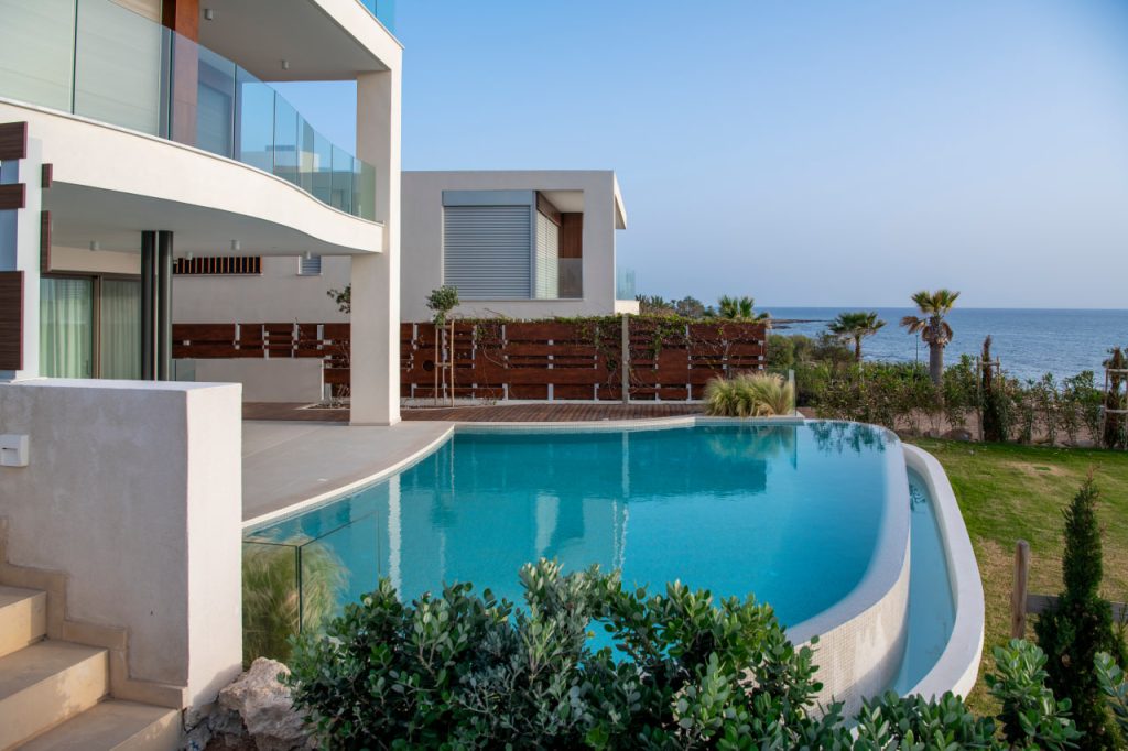 3-bed off-plan apartment near the sea in Chlorakas photo 7