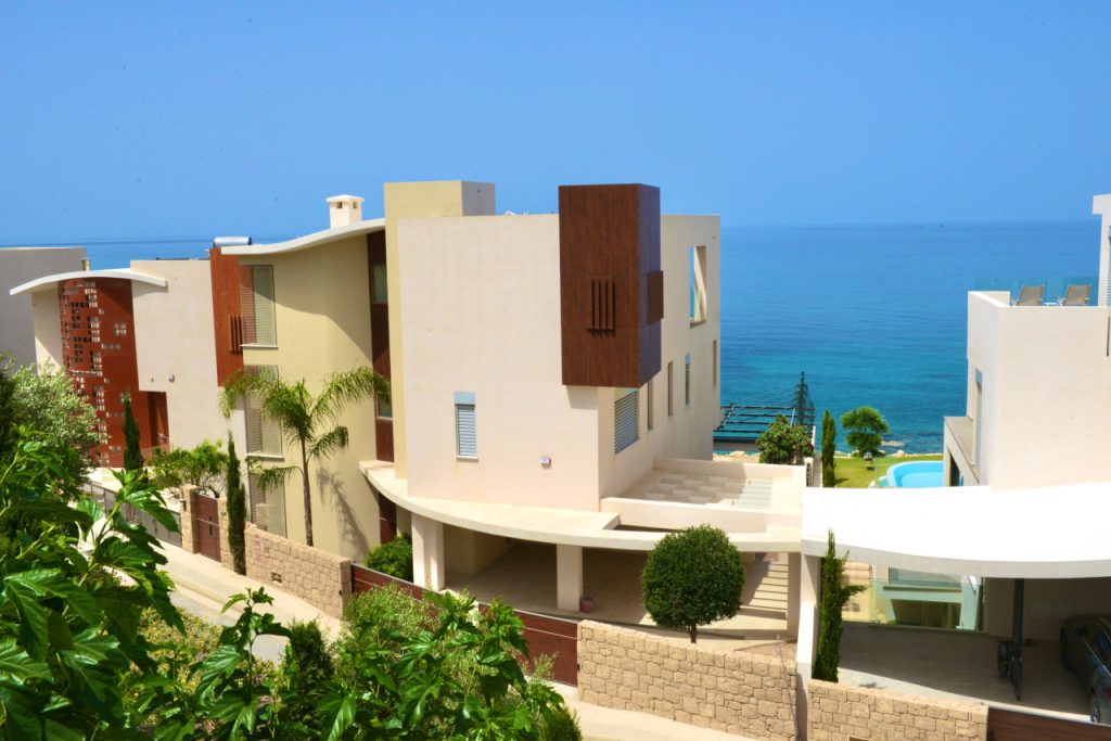6-bed house in Paphos photo 6
