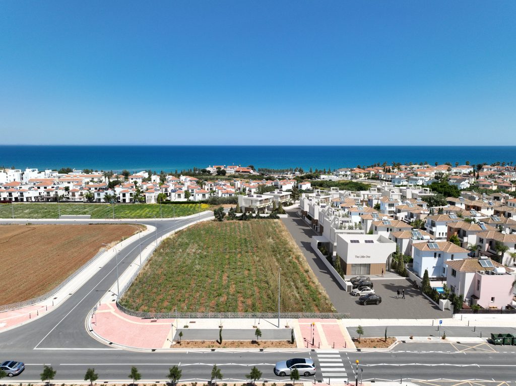 3-bed new-build house with private pool in Kapparis photo 12