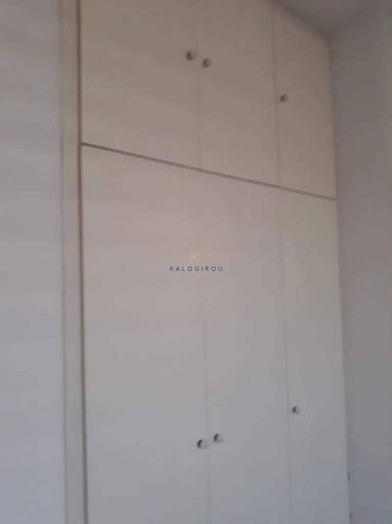3-bed renovated apartment in New Marina-Port, Larnaca photo 8