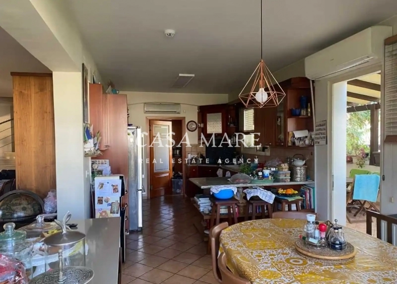 4-bed detached house in Latsia, Nicosia photo 5