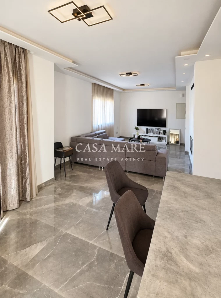 5-bed detached house for sale in Latsia, Nicosia photo 2