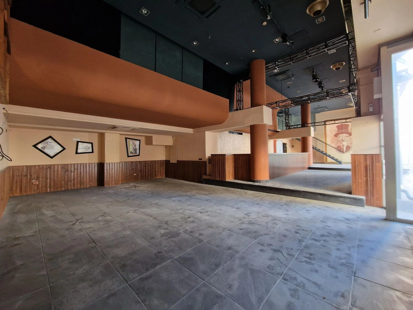 247m² Commercial for Sale in Nicosia District