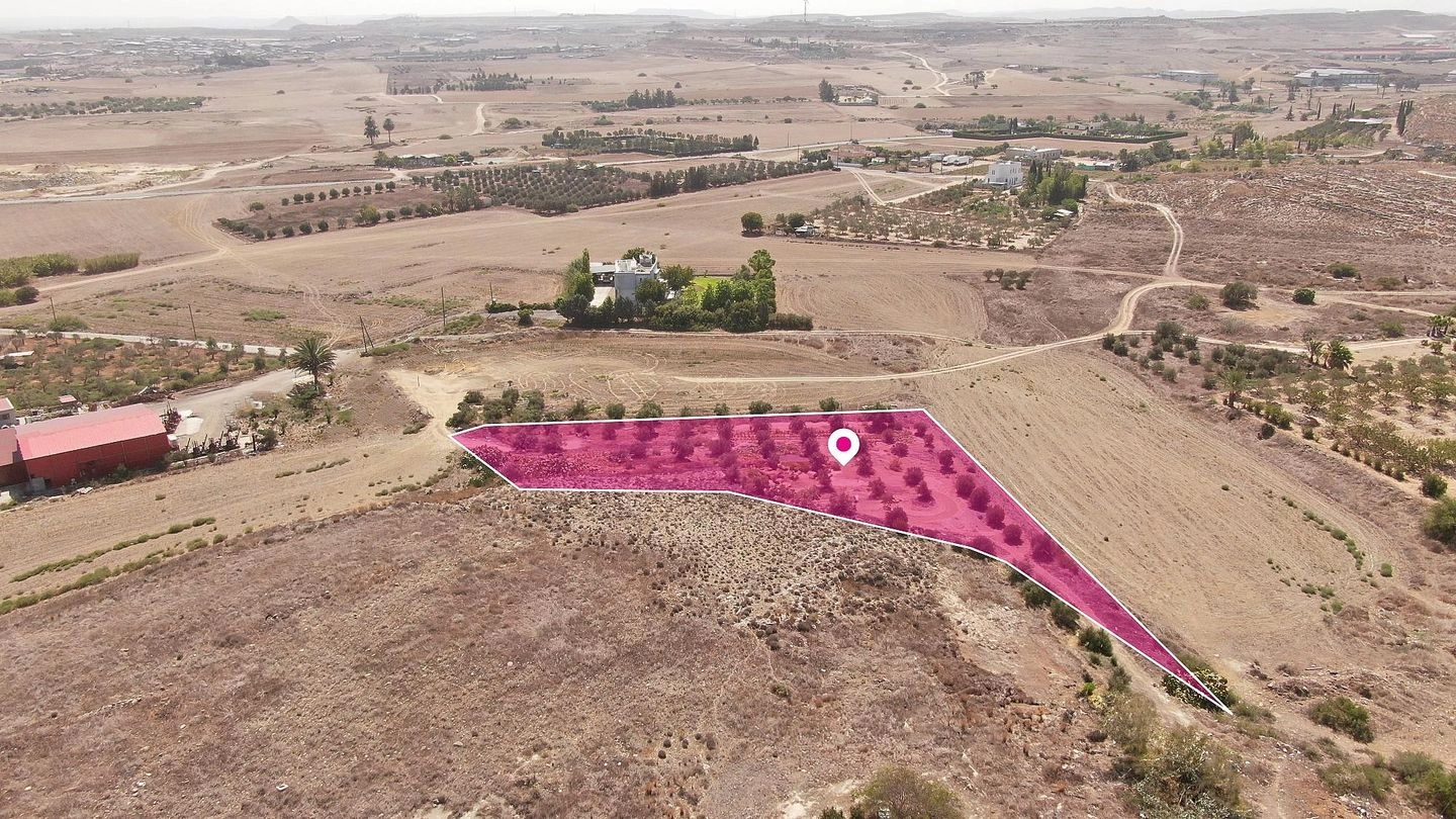 3,299m² Plot for Sale in Geri, Nicosia District