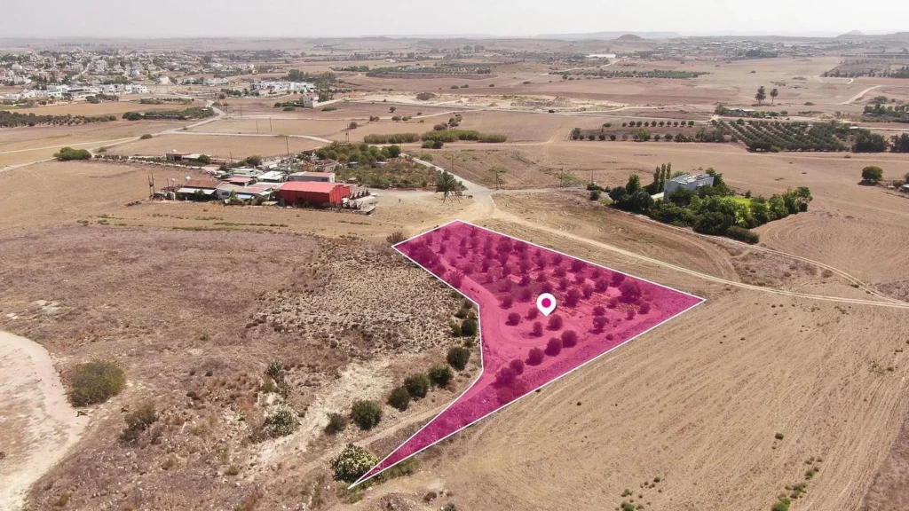 3,299m² Plot for Sale in Geri, Nicosia District