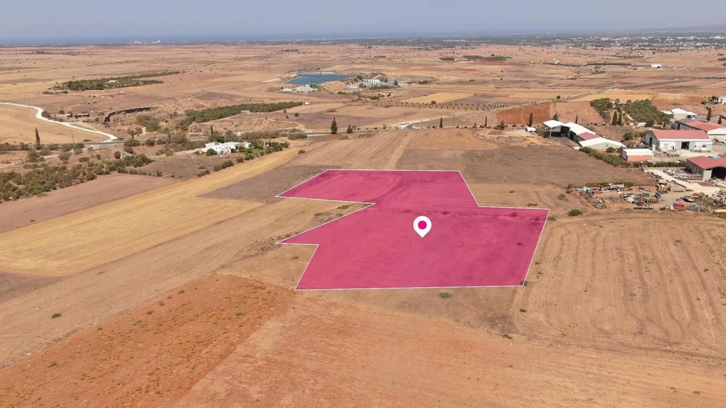 8,696m² Plot for Sale in Astromeritis, Nicosia District