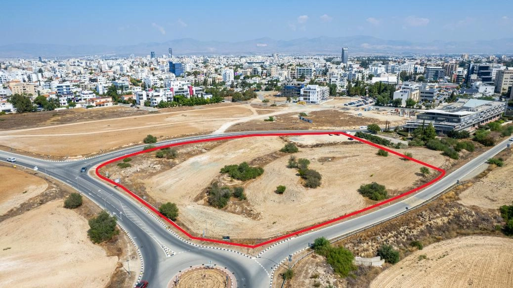231,920m² Plot for Sale in Strovolos, Nicosia District