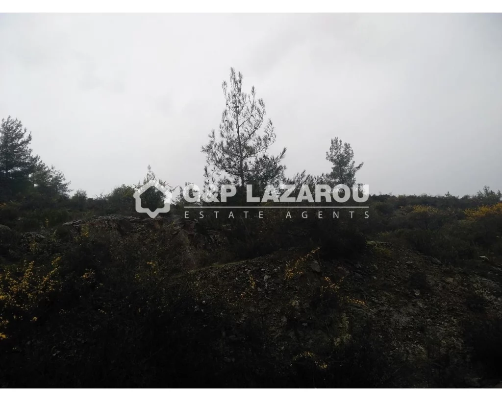 5,965m² Plot for Sale in Louvaras, Limassol District