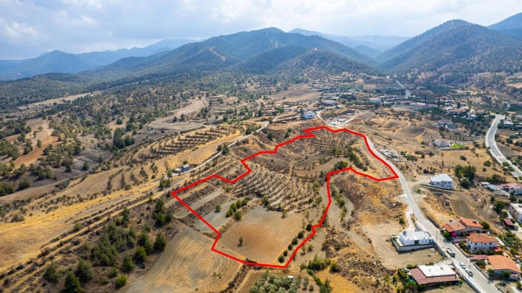 31,952m² Plot for Sale in Nikitari, Nicosia District