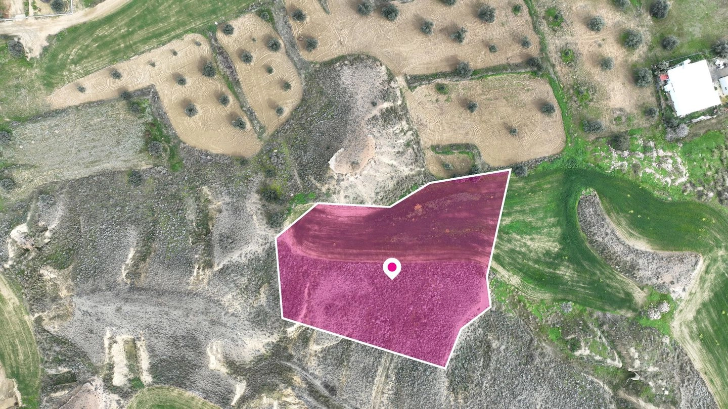 3,521m² Plot for Sale in Tseri, Nicosia District