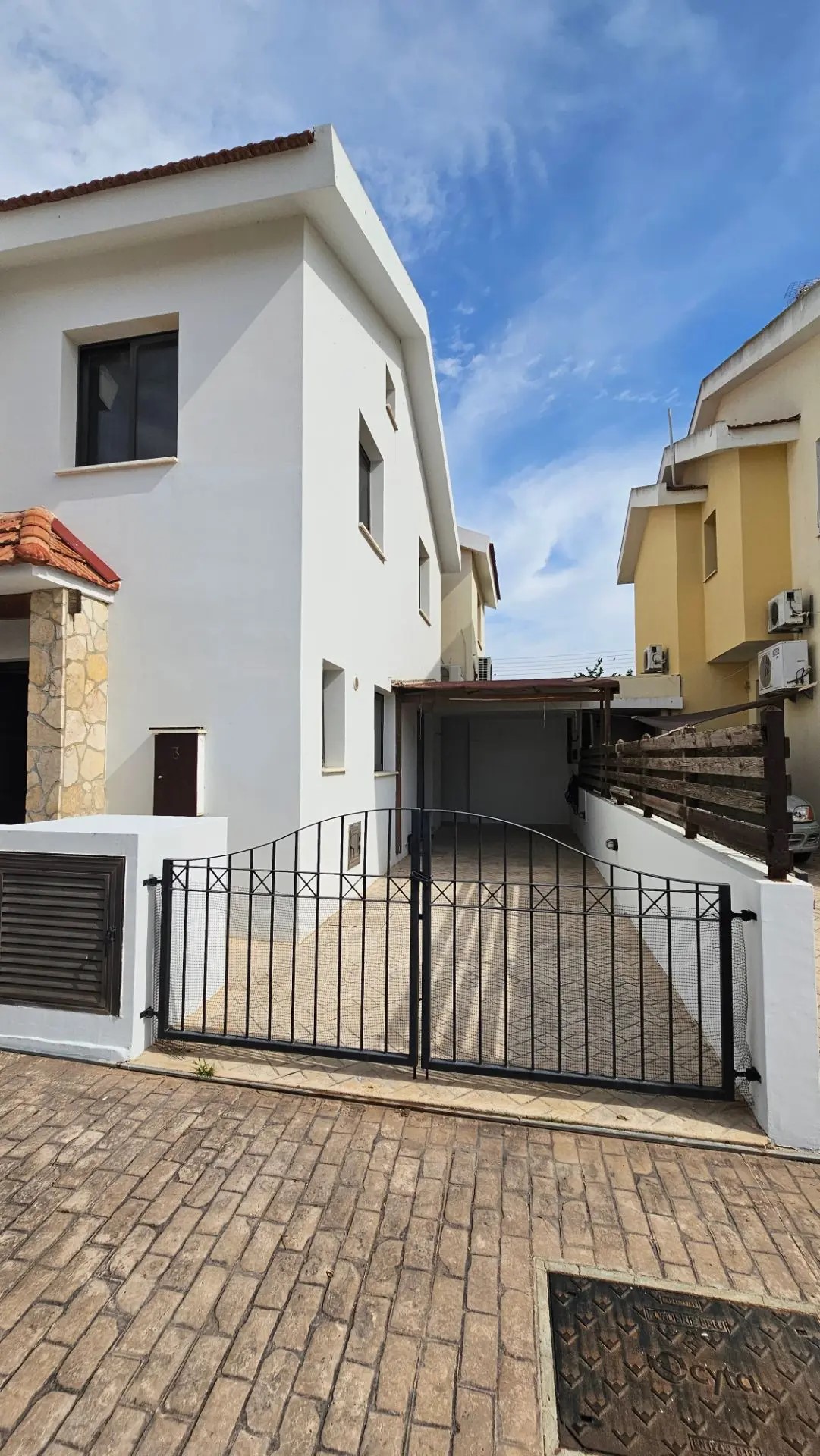 2 Bedroom House for Rent in Larnaca District