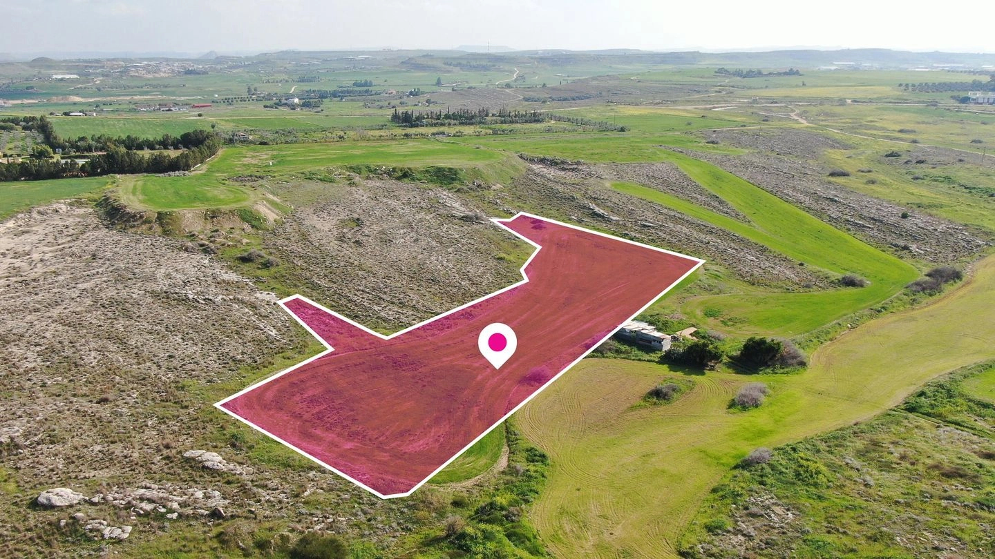 8,037m² Plot for Sale in Geri, Nicosia District