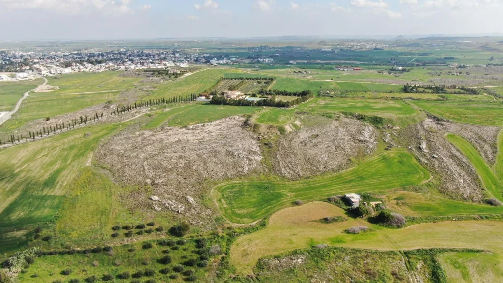 8,037m² Plot for Sale in Geri, Nicosia District