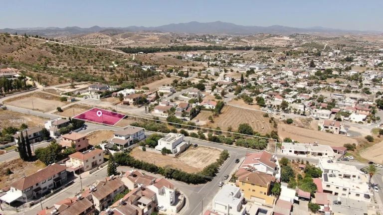 4,135m² Plot for Sale in Pera Chorio, Nicosia District