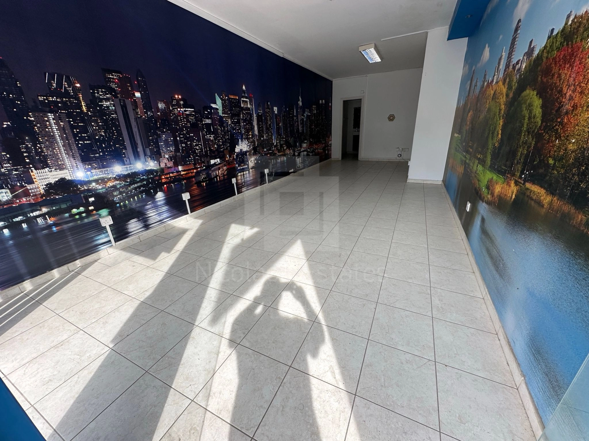 38m² Commercial for Rent in Strovolos, Nicosia District