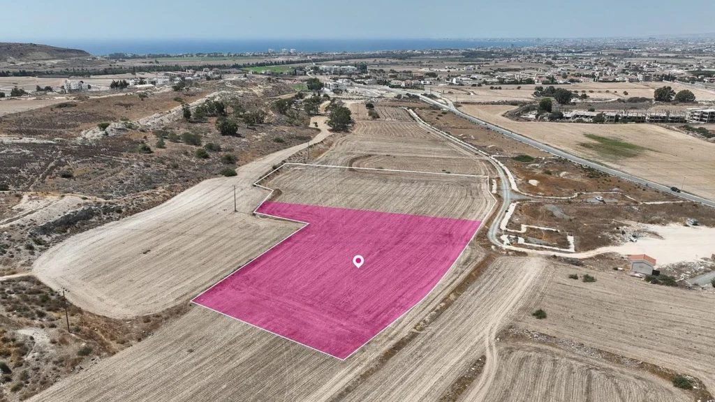 11,372m² Plot for Sale in Pyla, Larnaca District