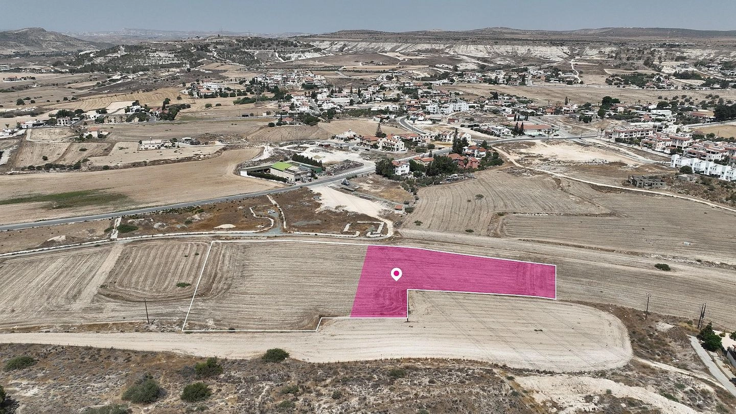11,372m² Plot for Sale in Pyla, Larnaca District