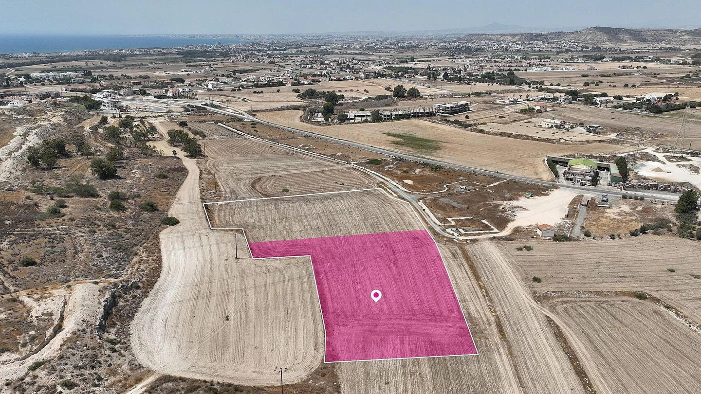 11,372m² Plot for Sale in Pyla, Larnaca District