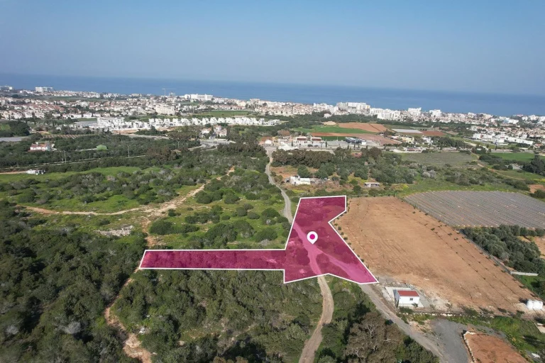 3,498m² Plot for Sale in Paralimni, Famagusta District